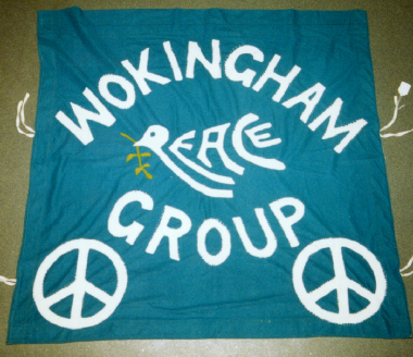 banner, Wokingham Peace Group [NMLH.1993.140.3] (image/jpeg)
