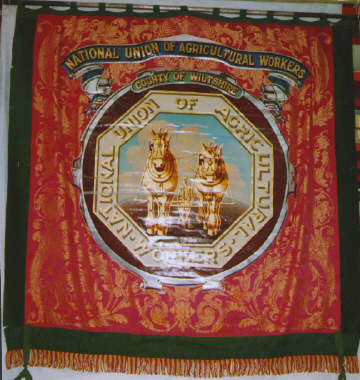 banner, National Union of Agricultural Workers,Wiltshire [NMLH.1993.545] (image/jpeg)