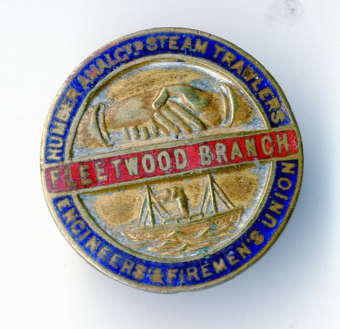 Amalgamated Steam Trawlers Engineers and Firemen's Union badge (image/jpeg)