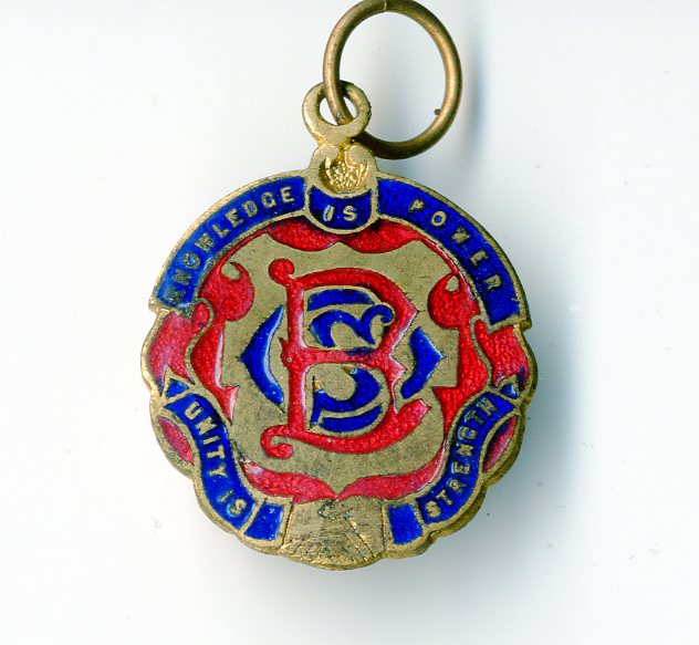 Operative Bricklayers Society badge (image/jpeg)