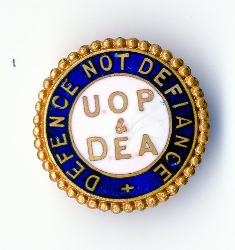 Union of Plumbers and Domestic Engineers badge (image/jpeg)