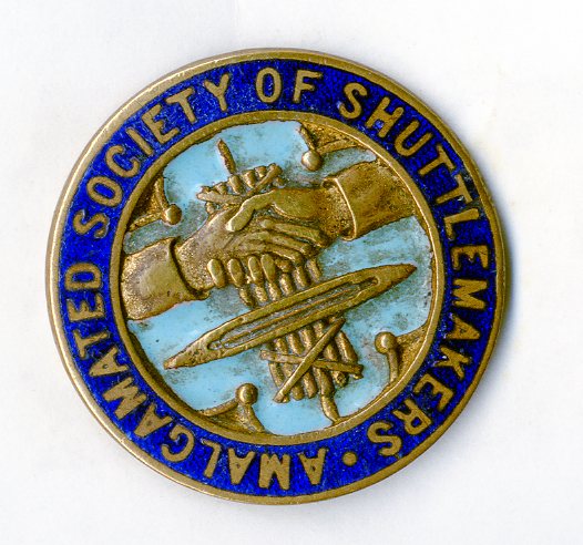 Amalgamated Society of Shuttlemakers badge (image/jpeg)