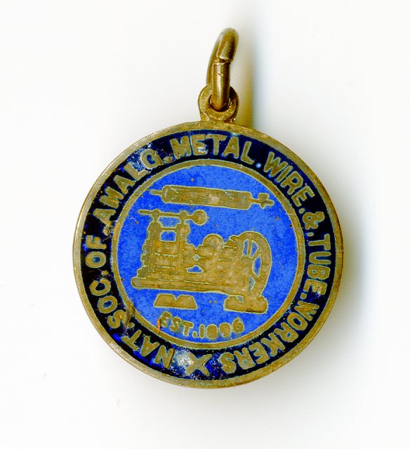 National Society of Amalgamated Metal Wire and Tube Workers badge (image/jpeg)