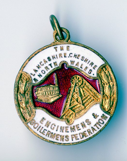 The Lancashire Cheshire and North Wales Enginemens and Boilermen's Federation badge (image/jpeg)