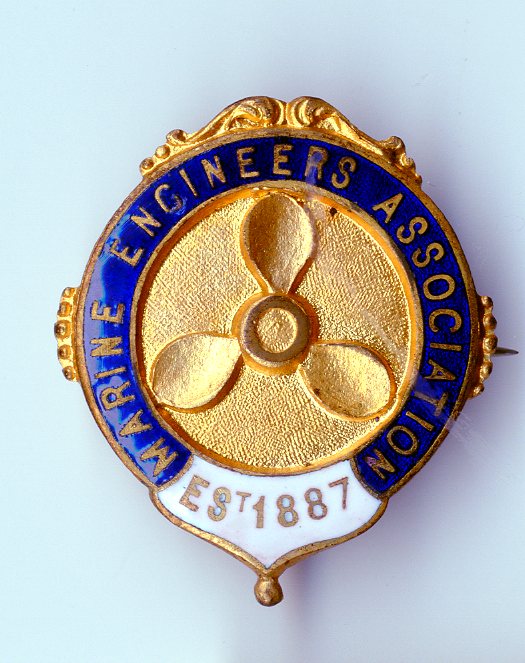 The Marine Engineers Assocation badge (image/jpeg)