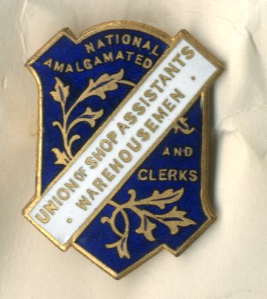 National Amalgamated Union of Shop Assistants, Warehousemen and Clerks badge (image/jpeg)