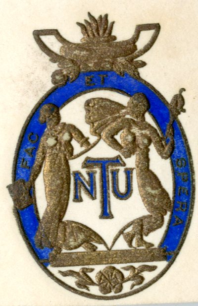 National Union of Teachers badge (image/jpeg)