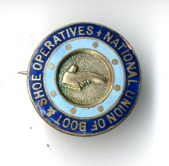 National Union of Boot and Shoe Operatives badge (image/jpeg)