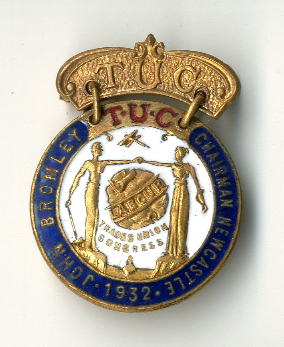 Trade Union Congress Newcastle 1932 badge (image/jpeg)