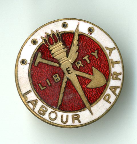 National Labour Party badge (image/jpeg)