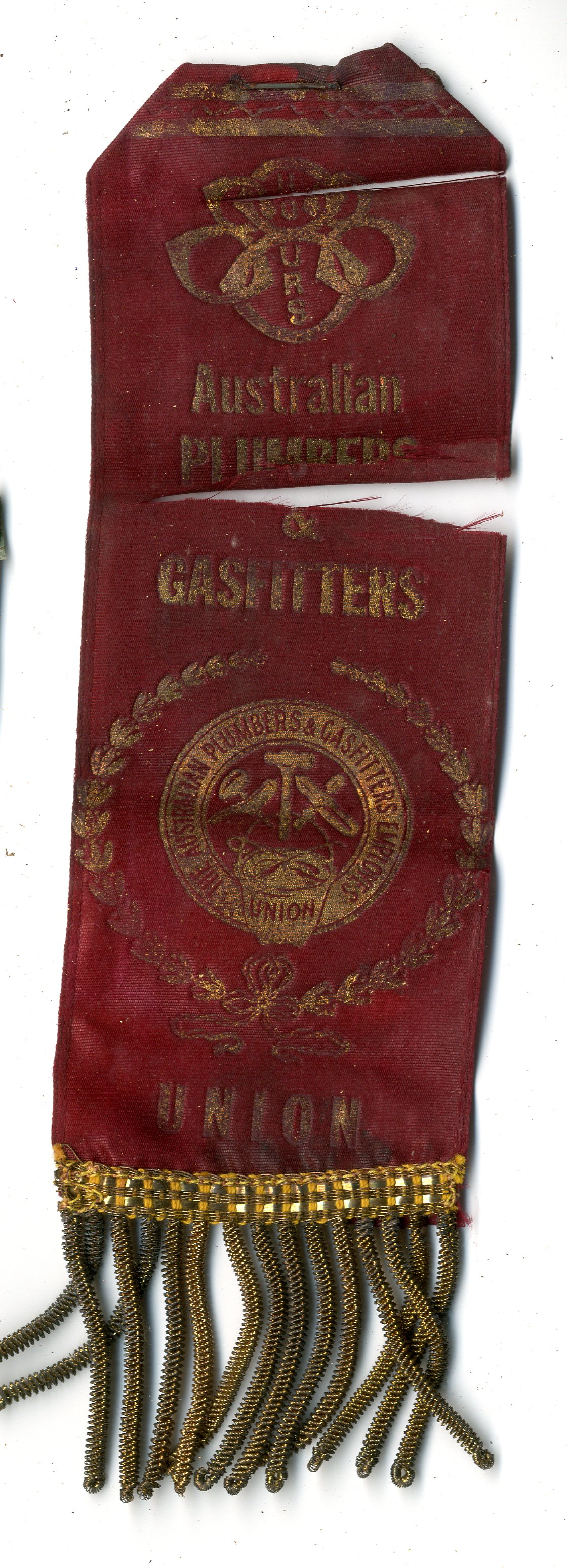 Australian Plumbers and Gasfitters Employees Union badge (image/jpeg)