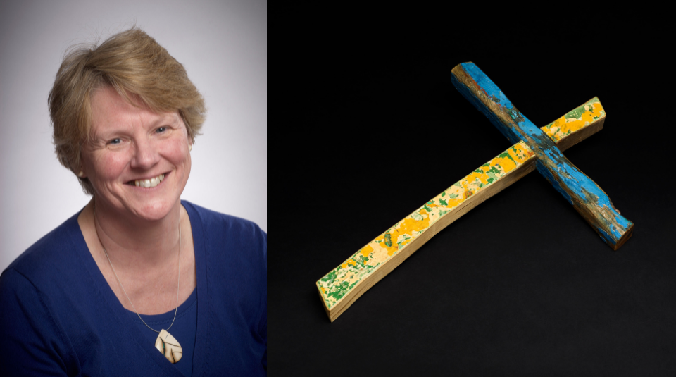 Image of Left to right: British Museum’s Head of Britain, Europe & Prehistory, Jill Cook, and the Lampedusa cross, Francesco Tuccio, 2015, wood. © The Trustees of the British Museum.