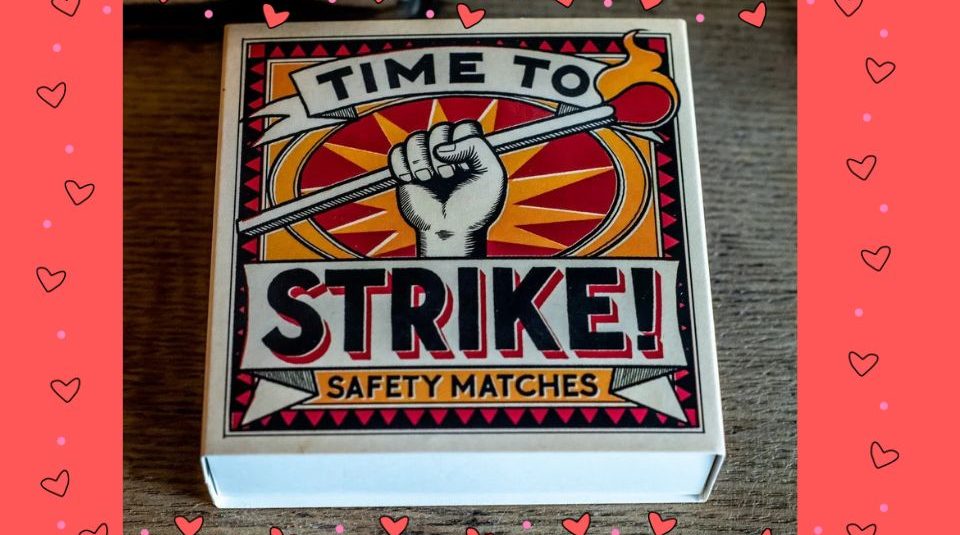 Image of Colouful matchbox